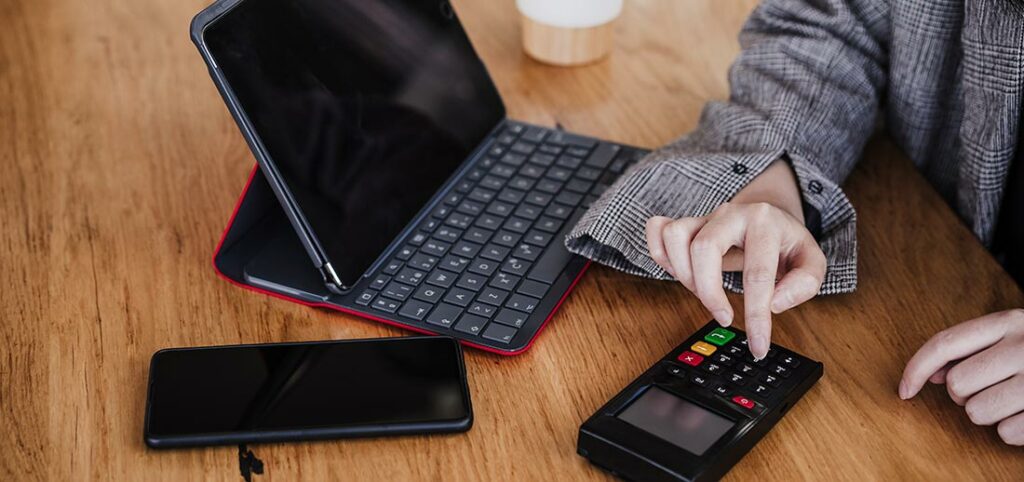 consumidor  ¿Qué es un Smart Consumer? Conoce todo lo necesario y sus tendencias
